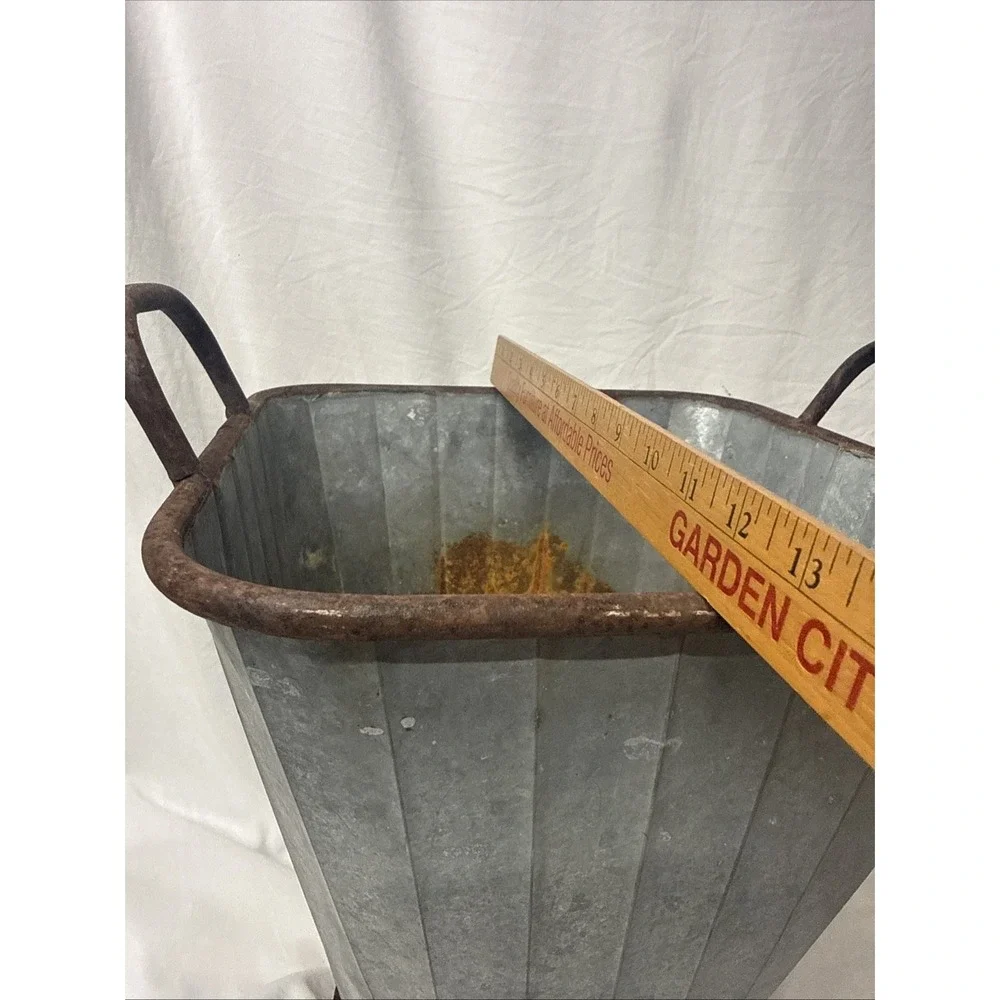 Vtg Galvanized Fluted Coal Flower Bin Garden Planter 13